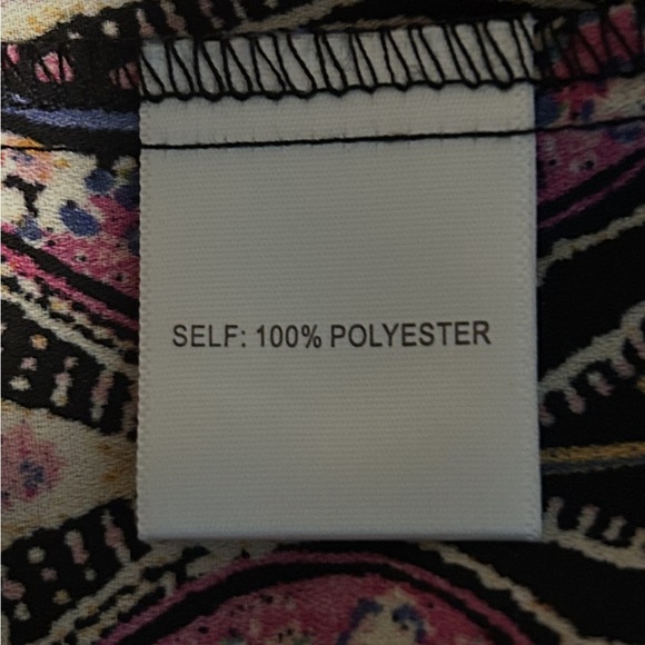 Rose + Olive Women’s Colorful Paisley Short Sleeve Top Tunic Size 3XL - Picture 10 of 10